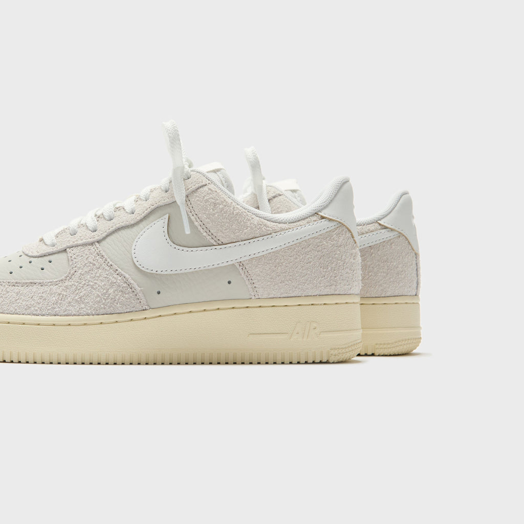 Nike Air Force 1 Low - Phantom / Summit White / Light Bone
