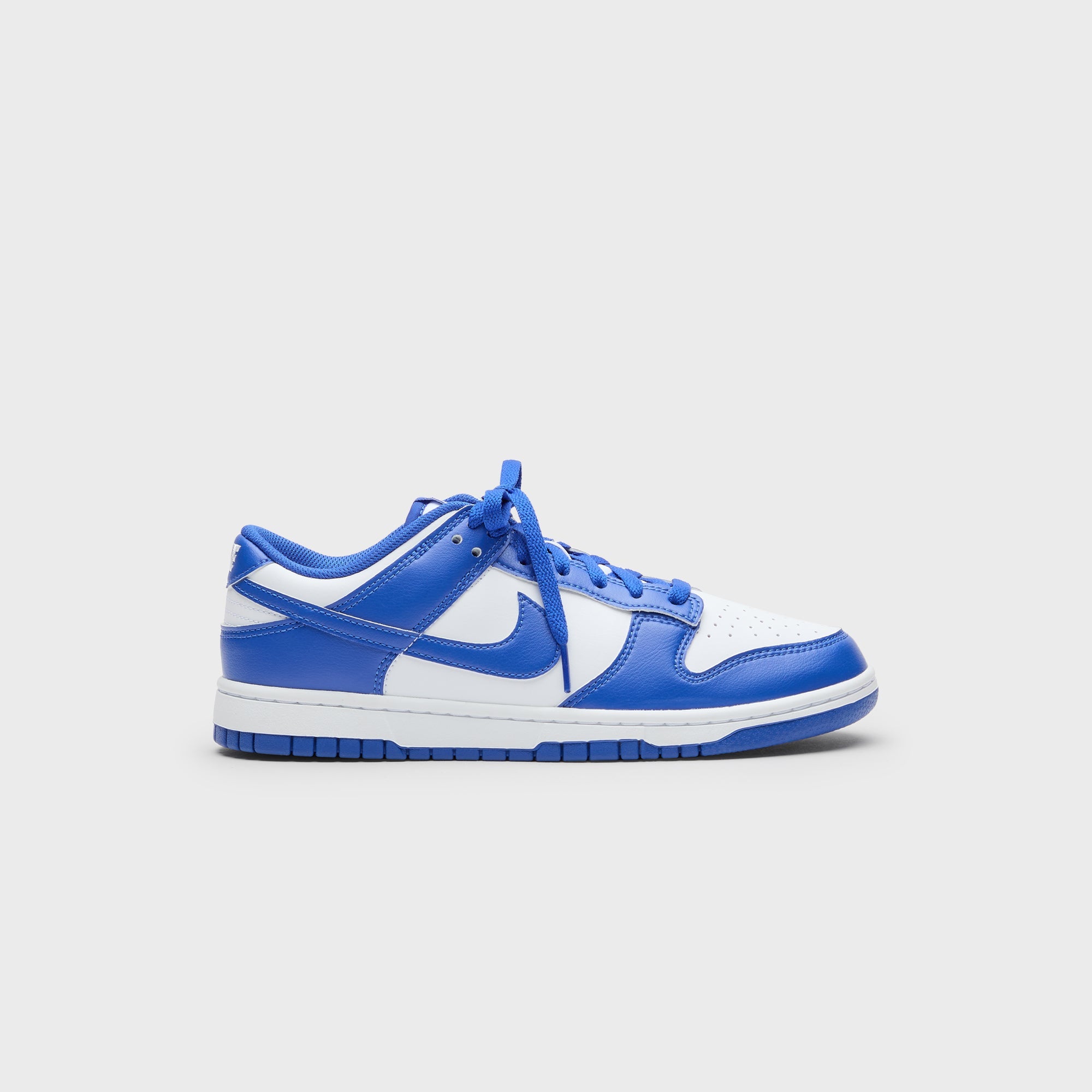 Nike Dunk Low Retro - White / Hyper Royal