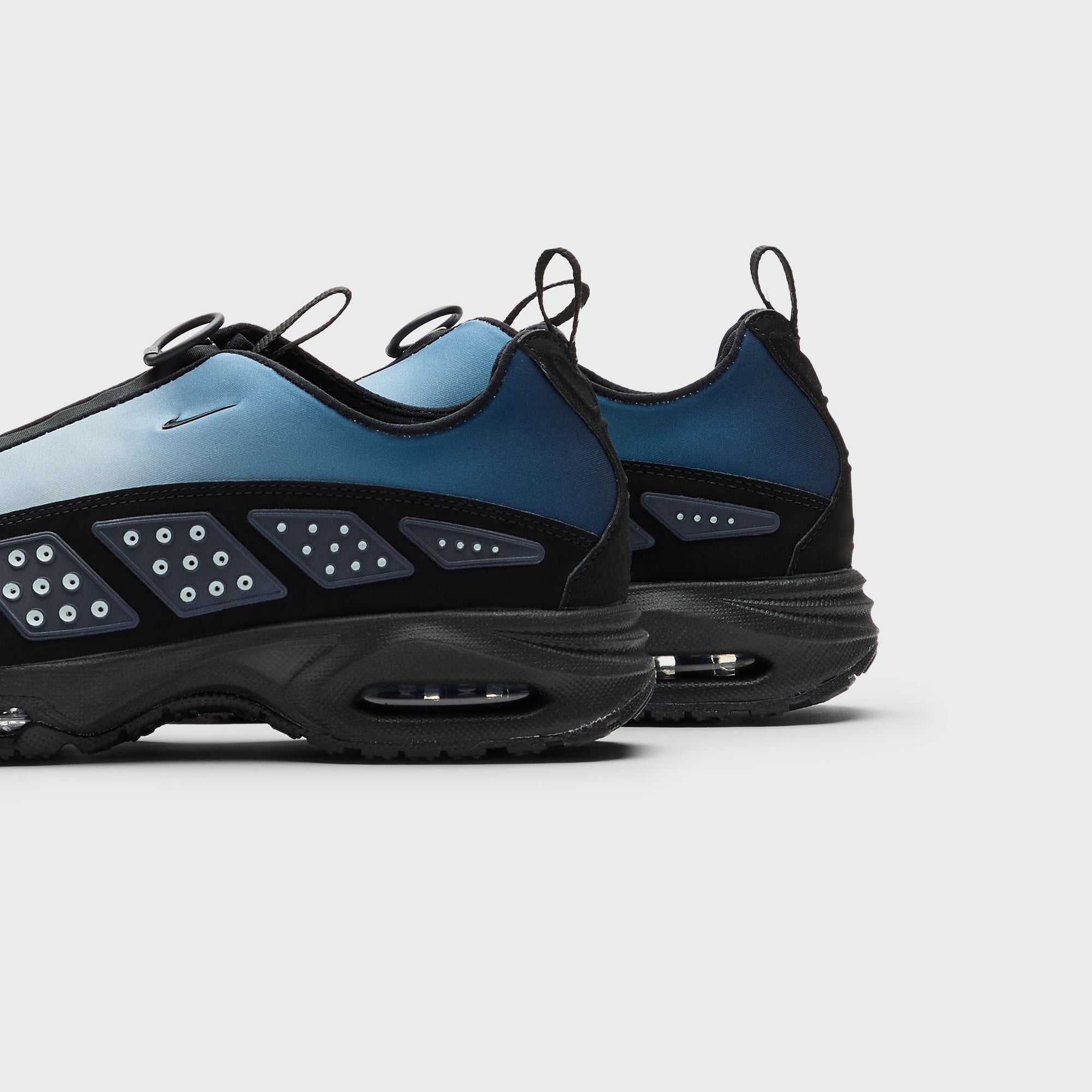 Nike WMNS Air Max SNDR - Fade Obsidian / Black / Grey Haze