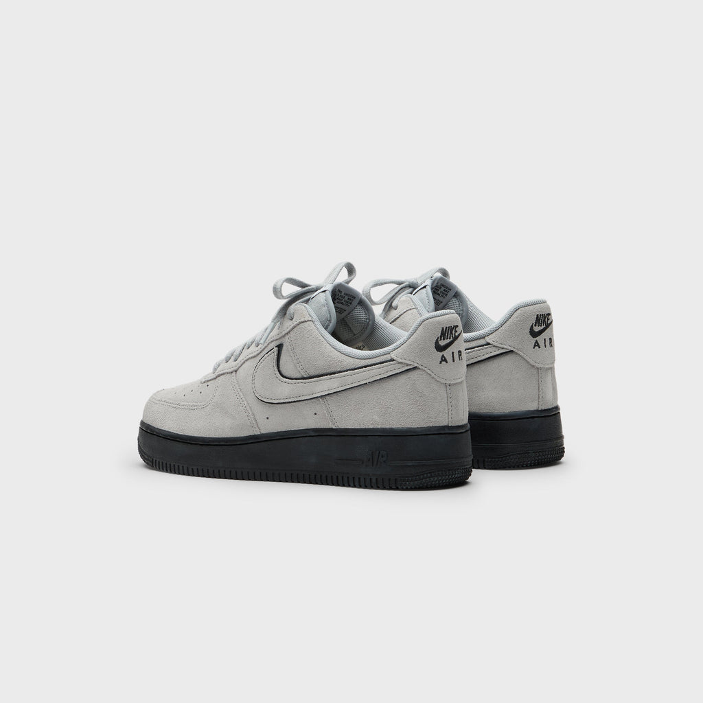 Nike Air Force 1 '07 LV8 - Light Smoke Grey / Light Smoke Grey / Black