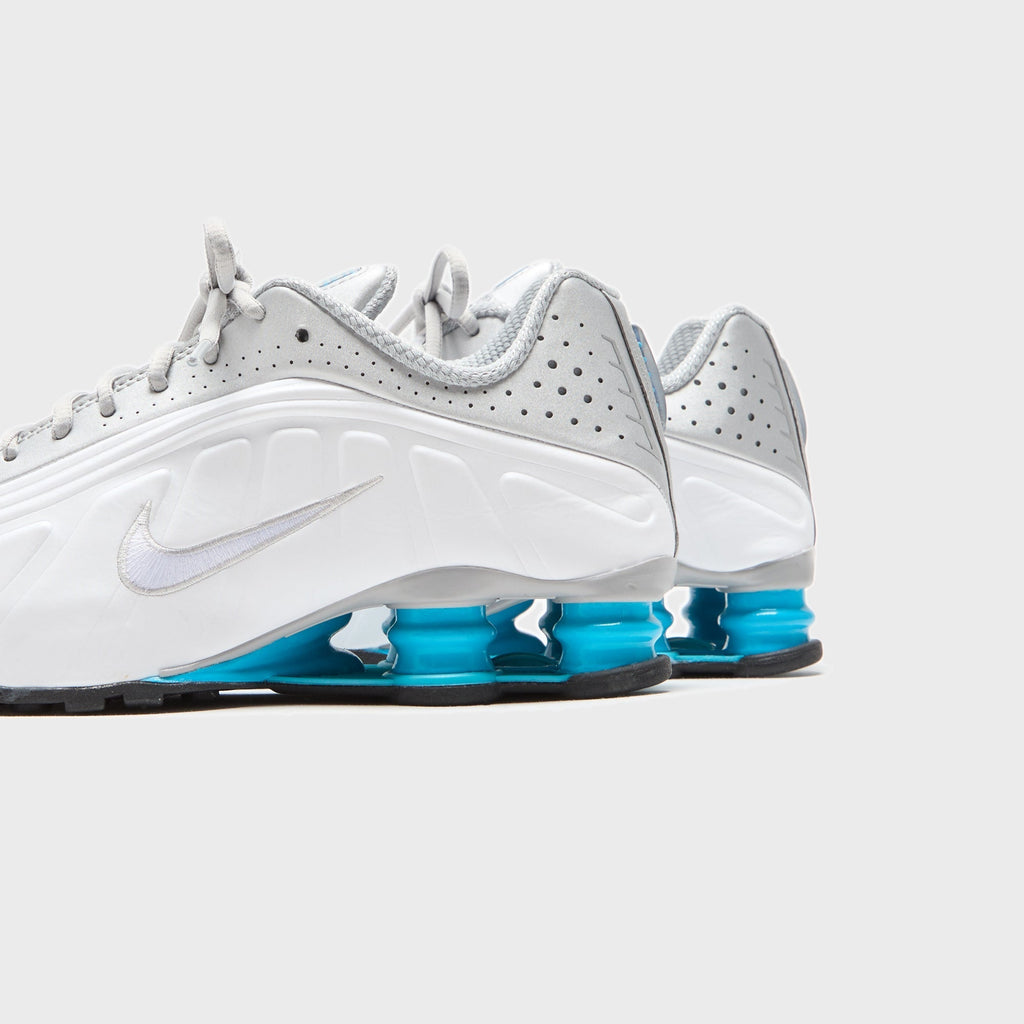 Nike Shox R4 - Metallic Silver / White / Blue Lagoon