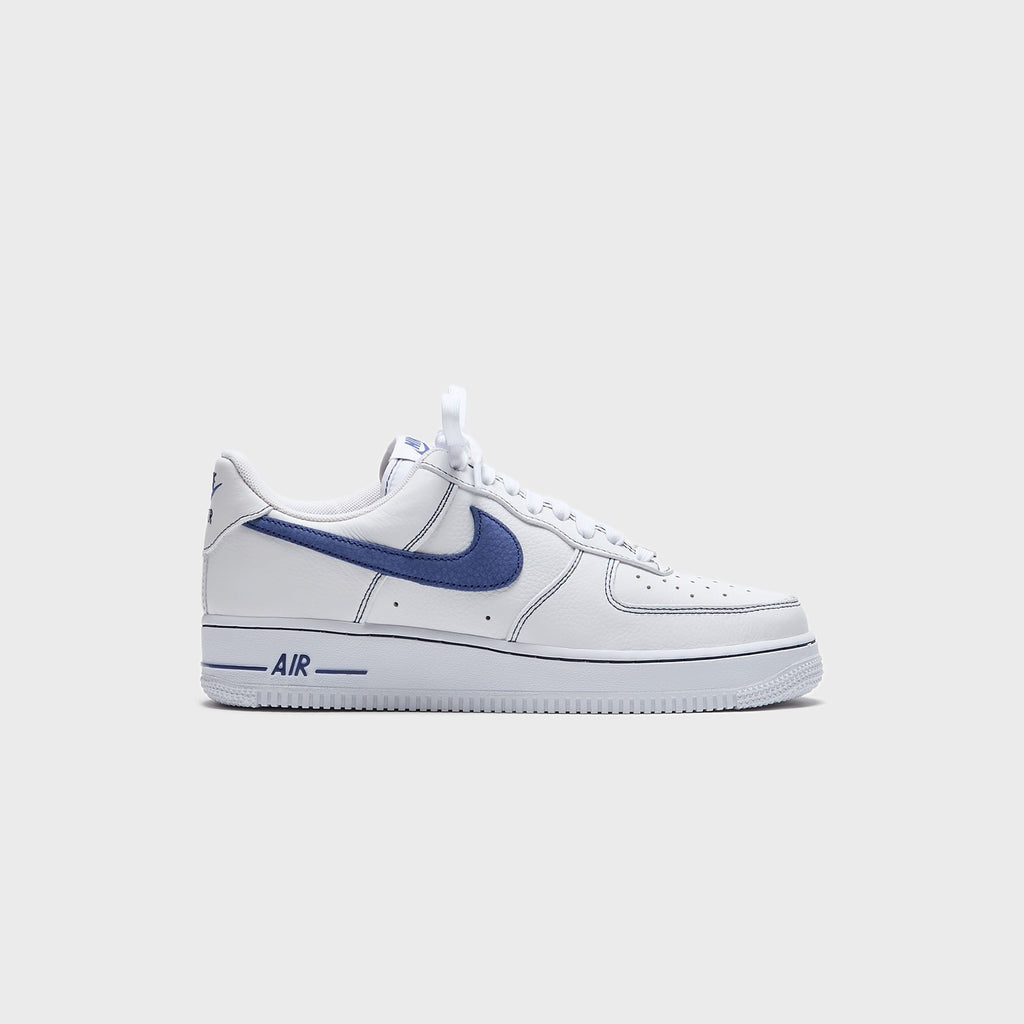 Nike Air Force 1 `07 - White / Deep Royal Blue