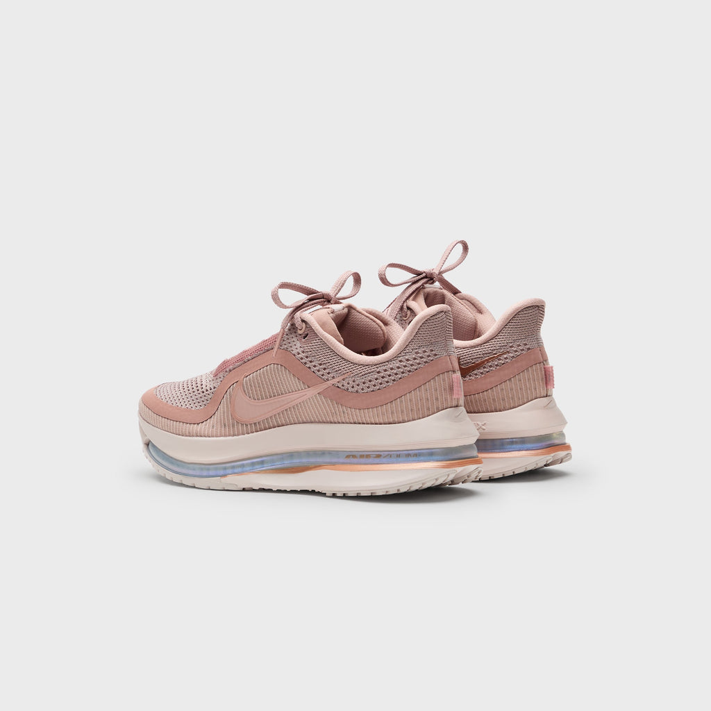 Nike WMNS Pegasus Premium - Particle Pink / Metallic Rose Gold / Silt Red
