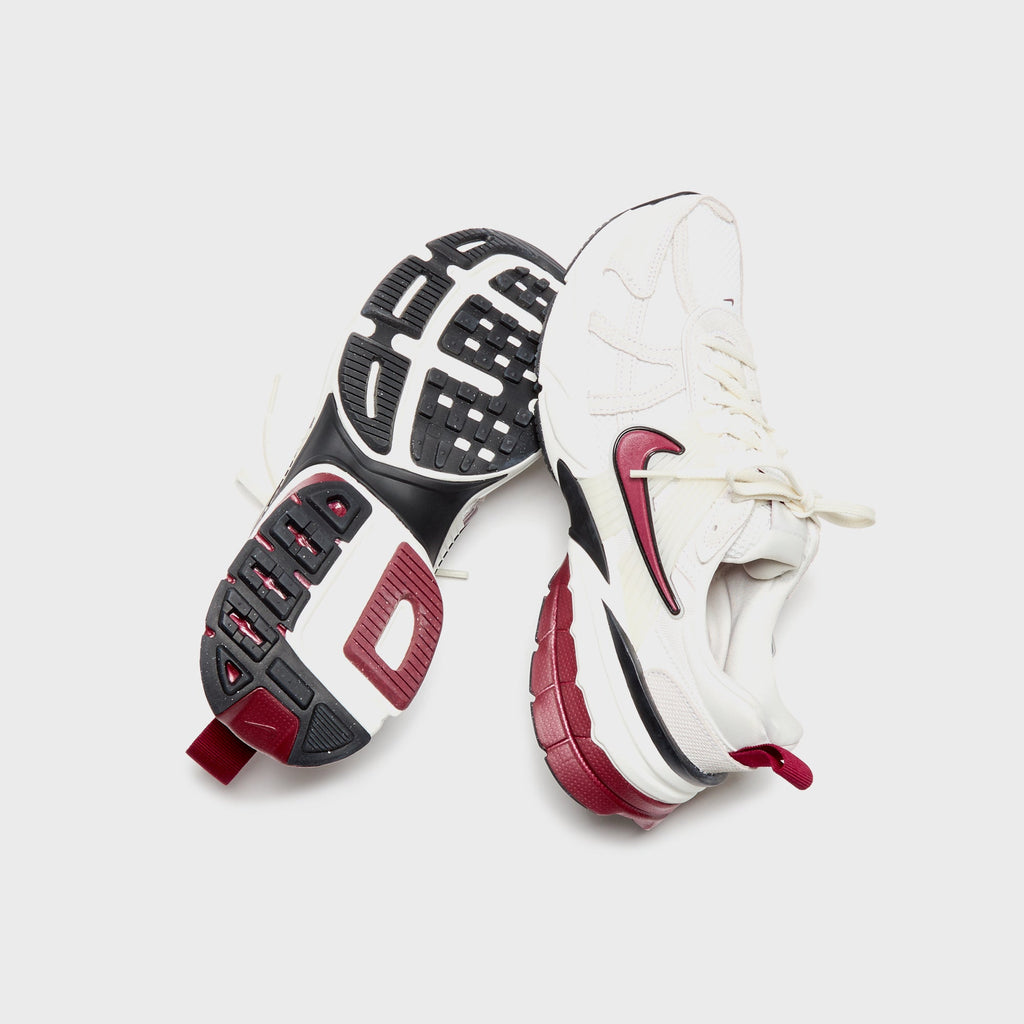 Nike WMNS V2K Run SE - White / Team Red / Black