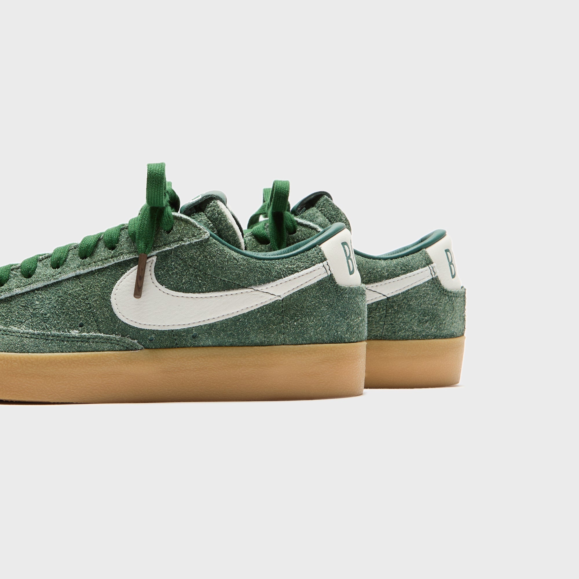 Nike x Devin Booker x Chevrolet Blazer Low - Team Dark Green / Sail / Gum Yellow