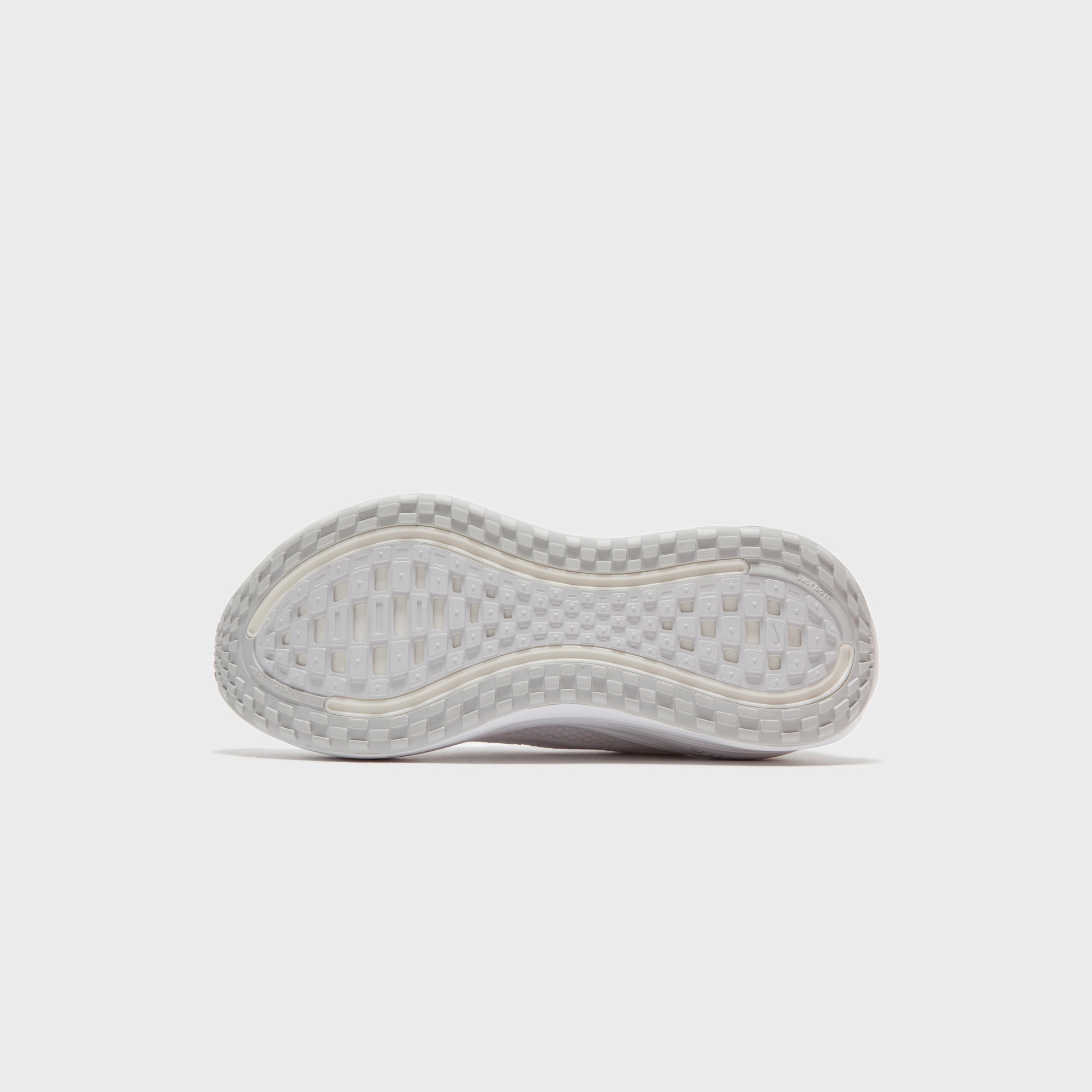 Nike Vomero Plus - White / Summit White / Photon Dust