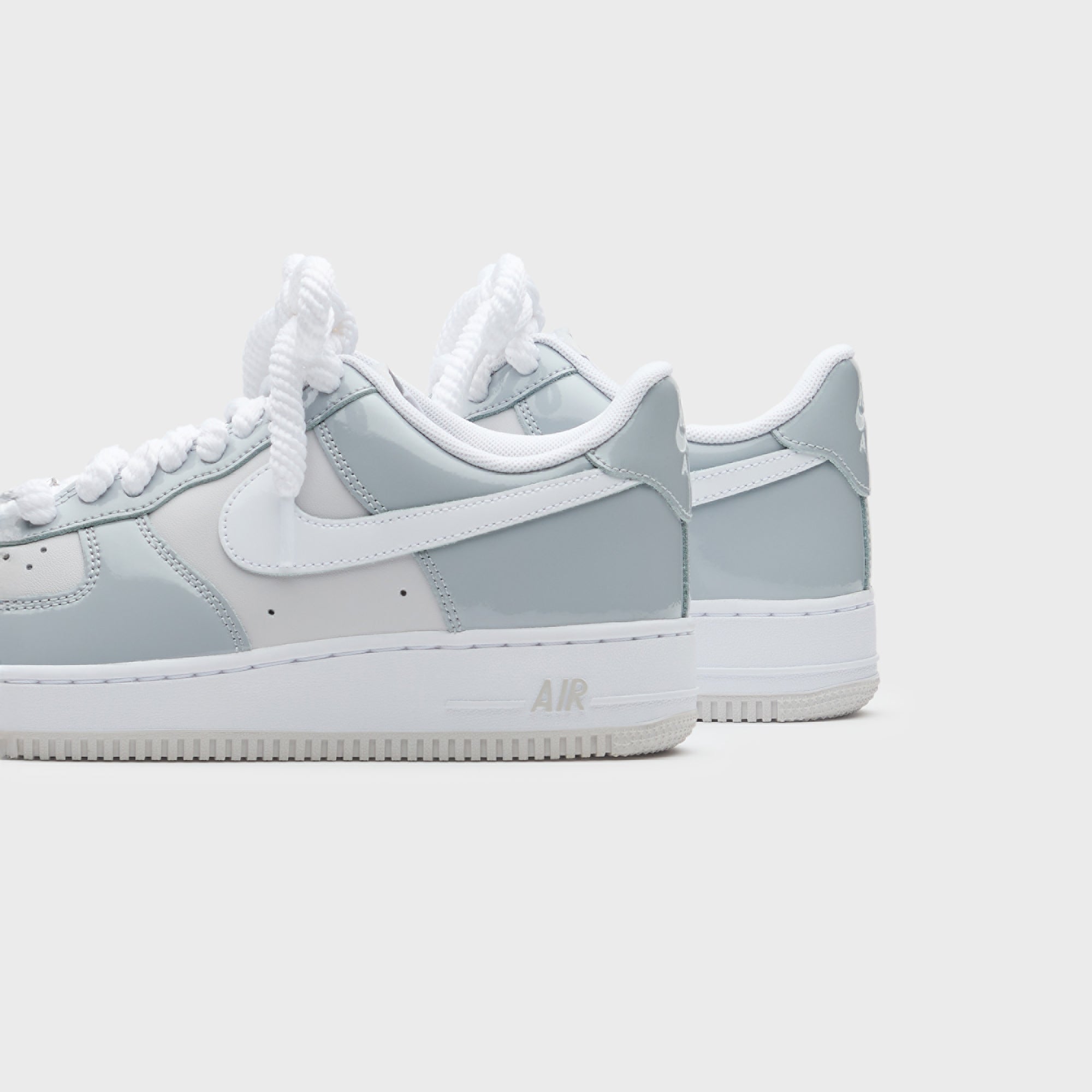 Nike Air Force 1 ’07 LV8 - Edge Wolf Grey / White / Vast Grey