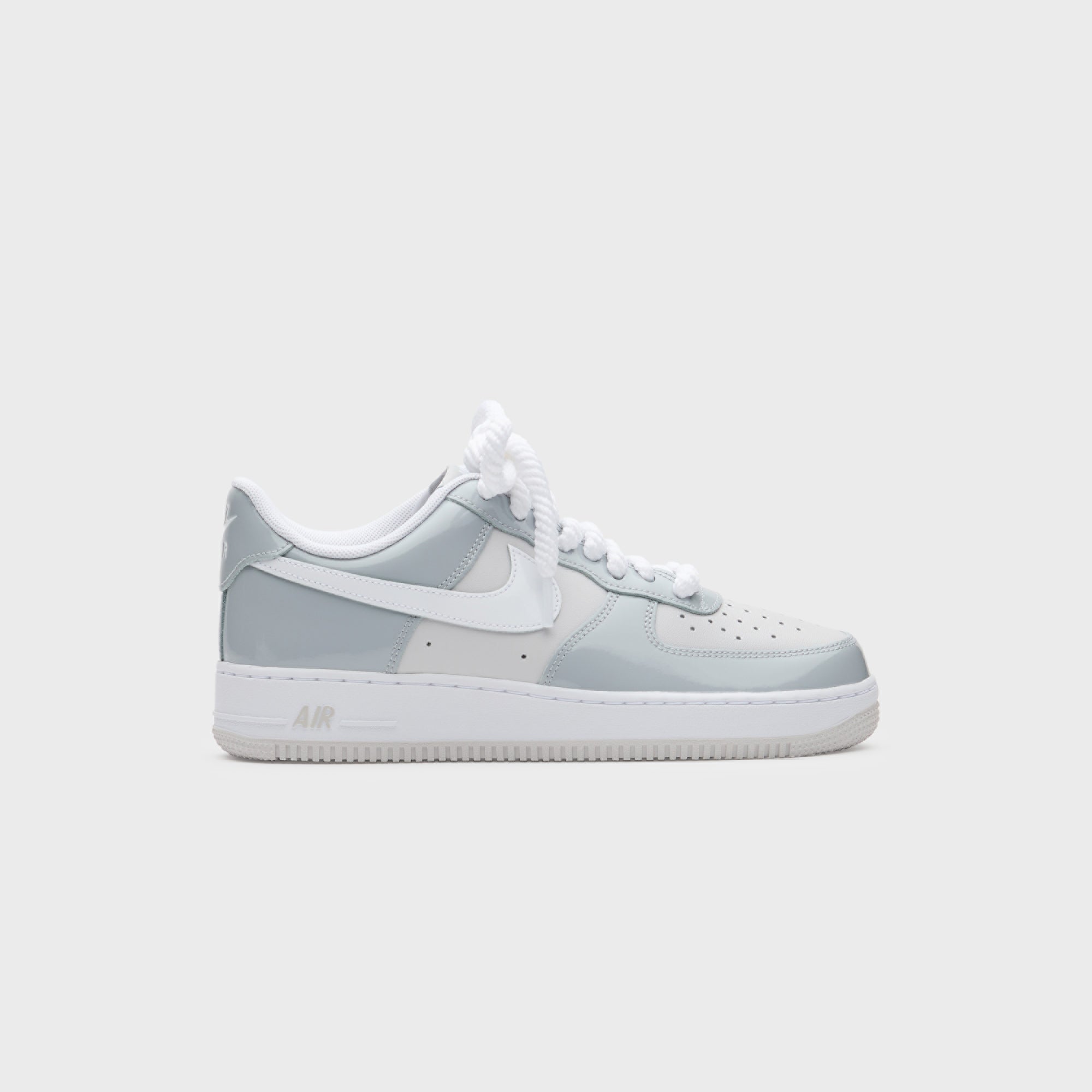 Nike Air Force 1 ’07 LV8 - Edge Wolf Grey / White / Vast Grey