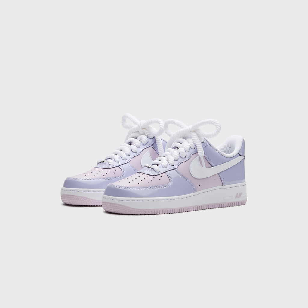 Nike Air Force 1 ’07 LV8 - Edge Hydrangeas / White / Doll