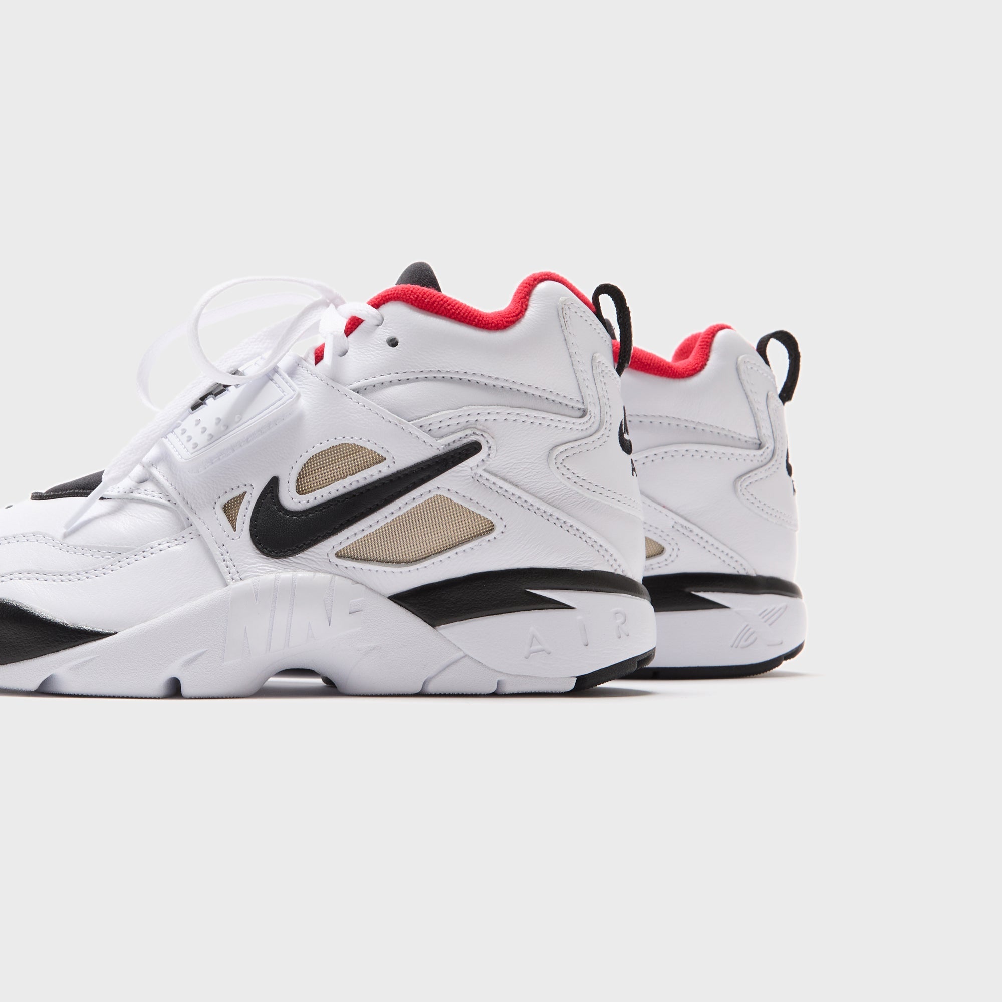 Nike Air Diamond Turf Proto '92 - White / University Red / Metallic Gold / Black