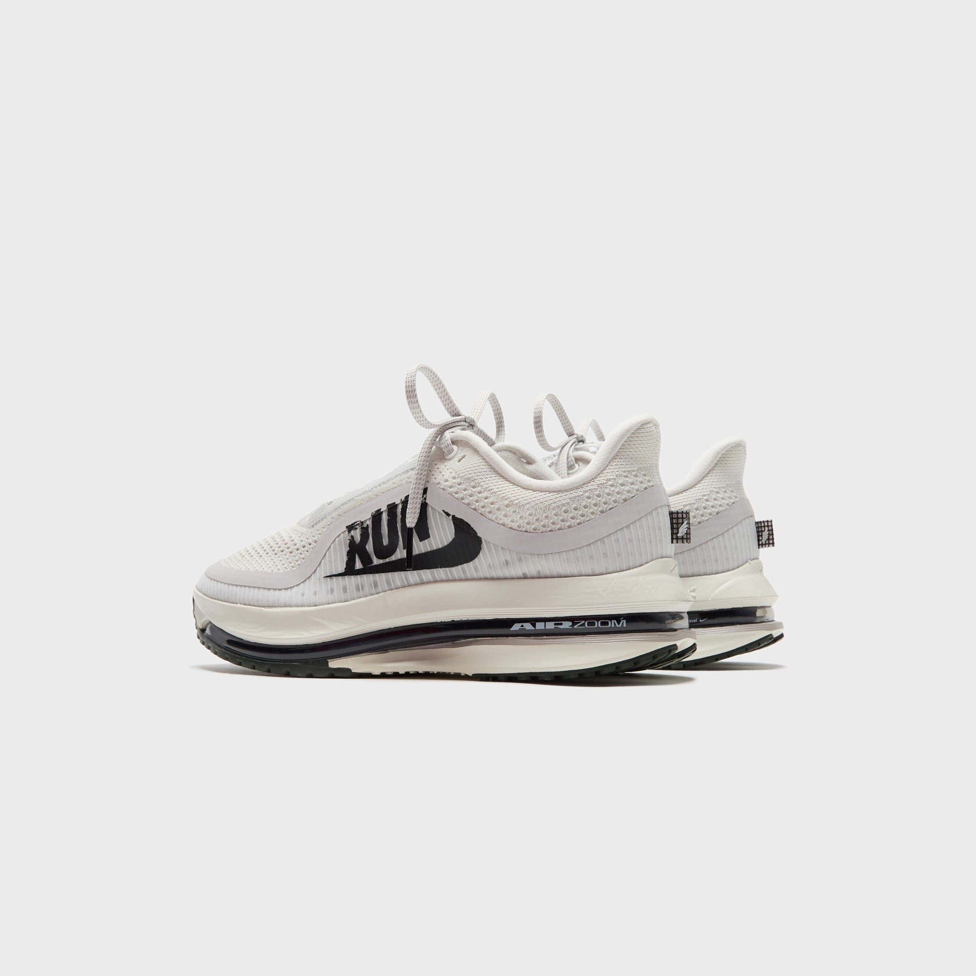 Nike Pegasus Premium - Platinum Tint / Black / Sail / College Grey