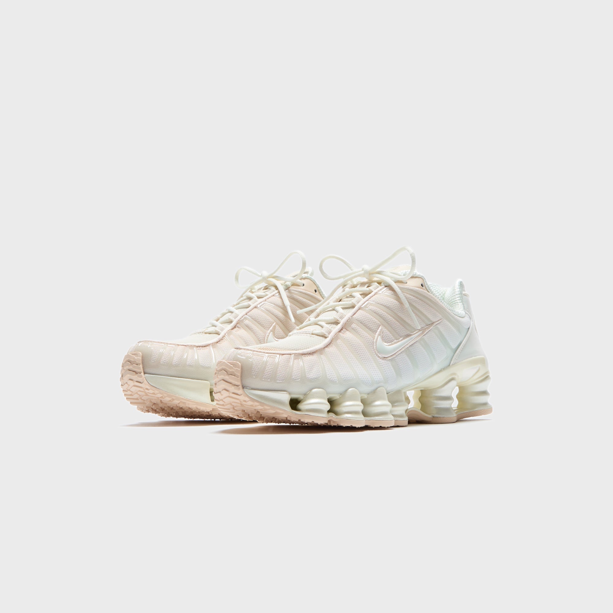 Nike WMNS Shox TL- Pearl White / Soft Pearl / Particle Pink