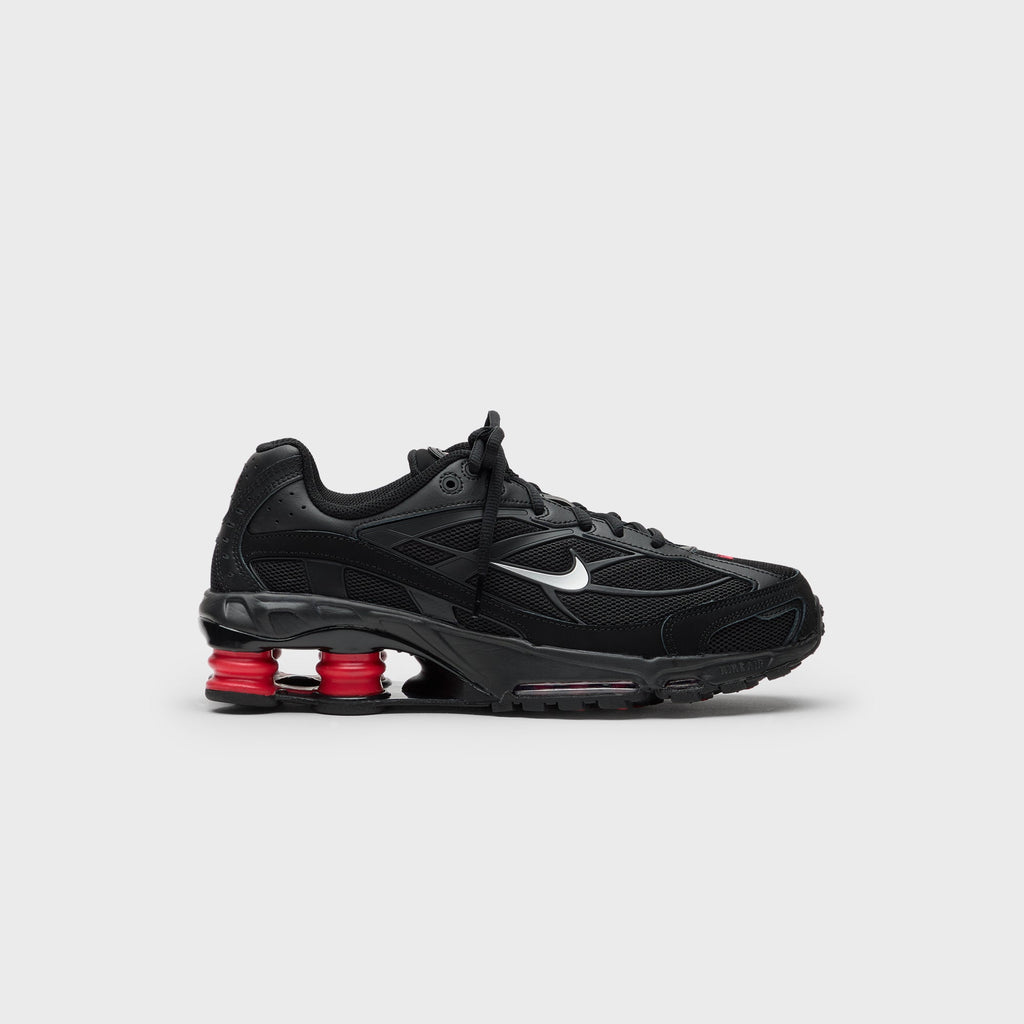 Nike Shox Ride 2 - Black / Metallic / Medium Ash / University Red