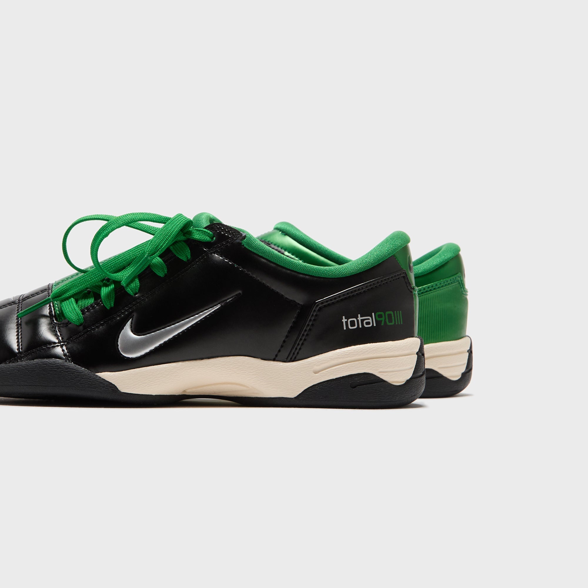 Nike Total 90 SP - Black / Metallic Silver / Apple Green / Phantom