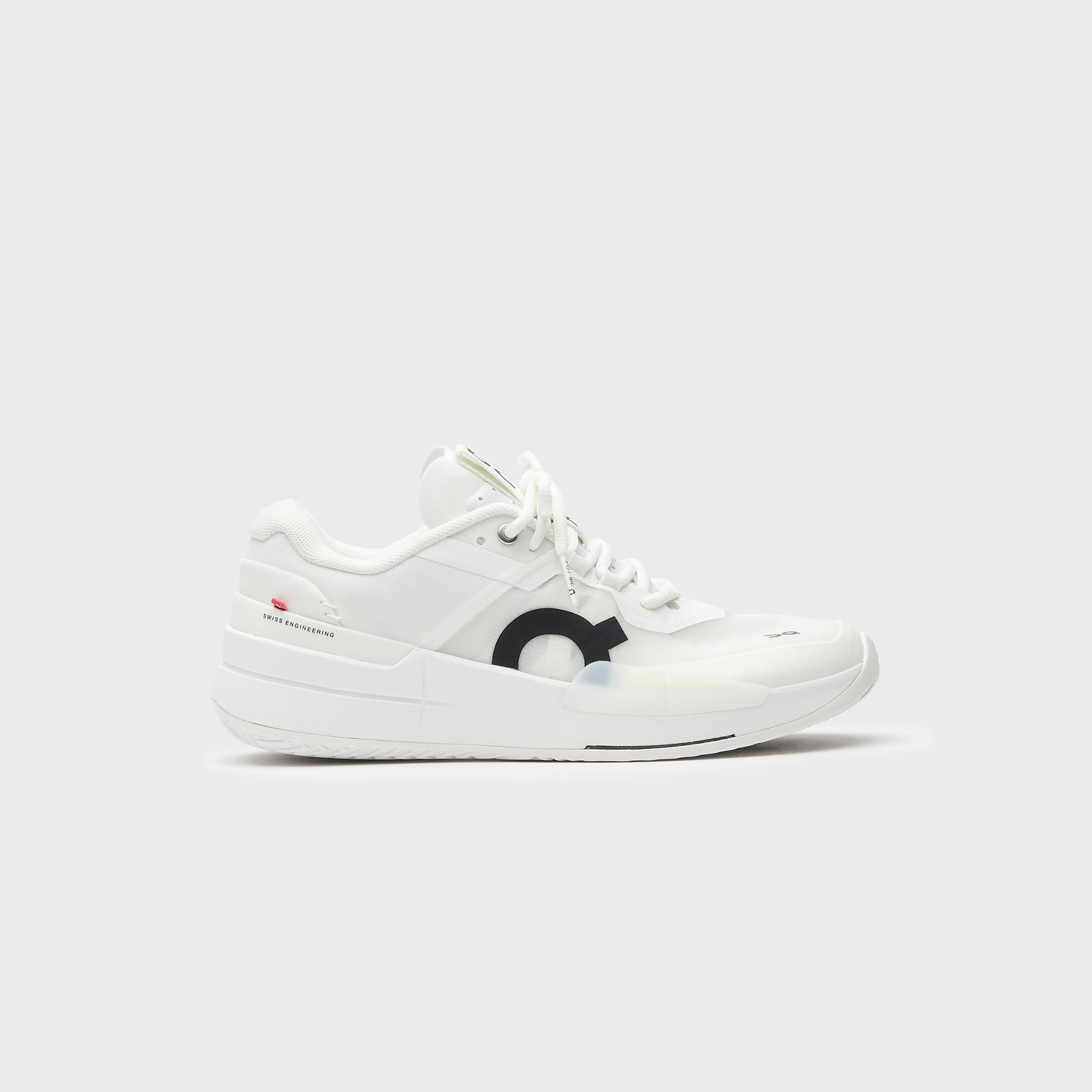 On Running The Roger Pro 2 - All White