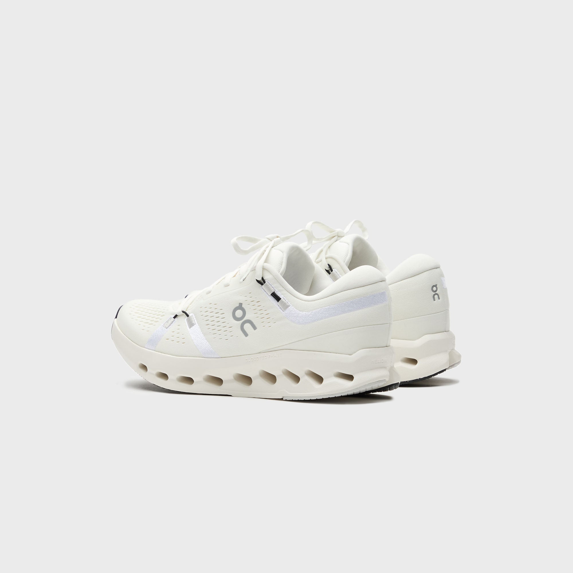 On Running Cloudsurfer 2 - Ivory