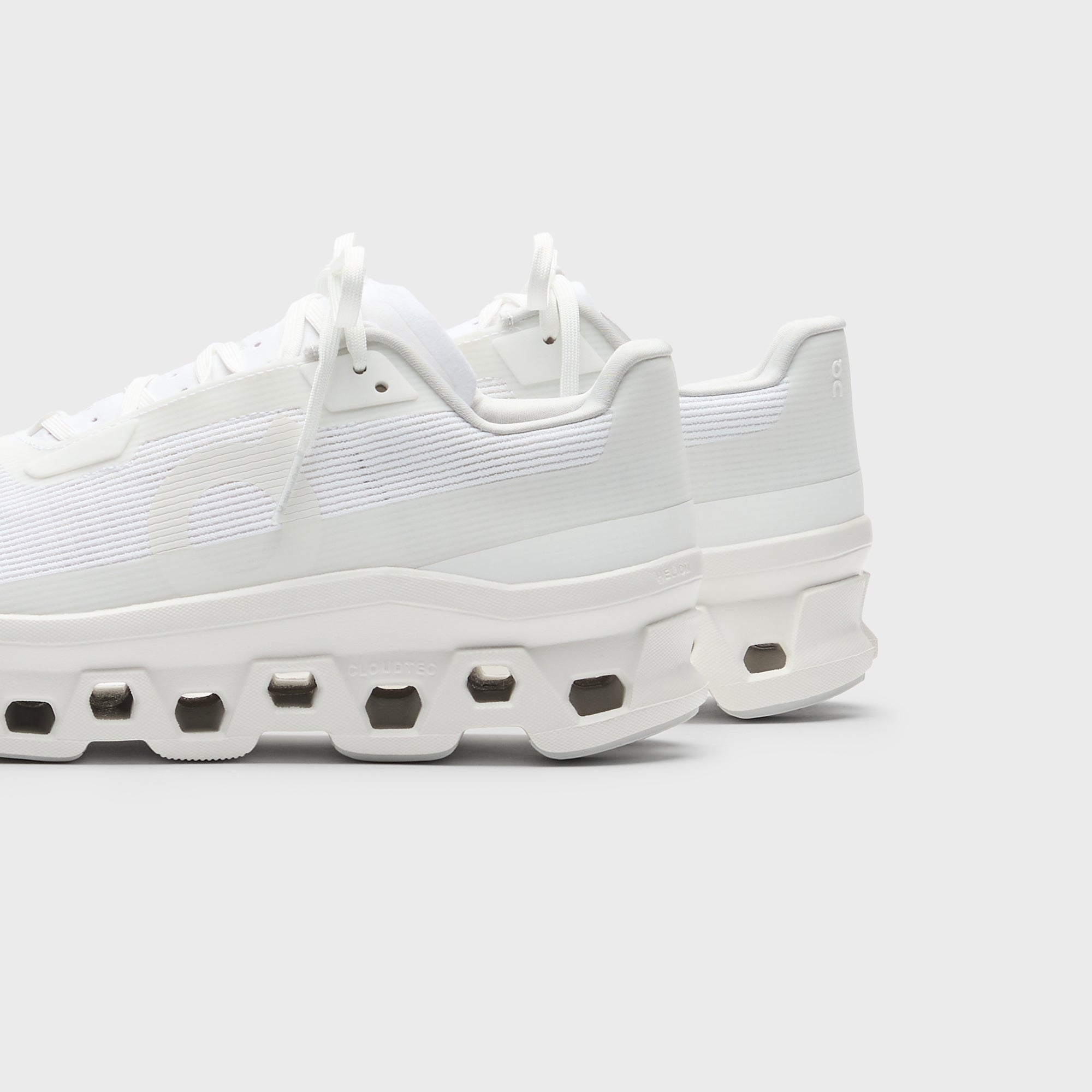 On Running Cloudmonster - Void White