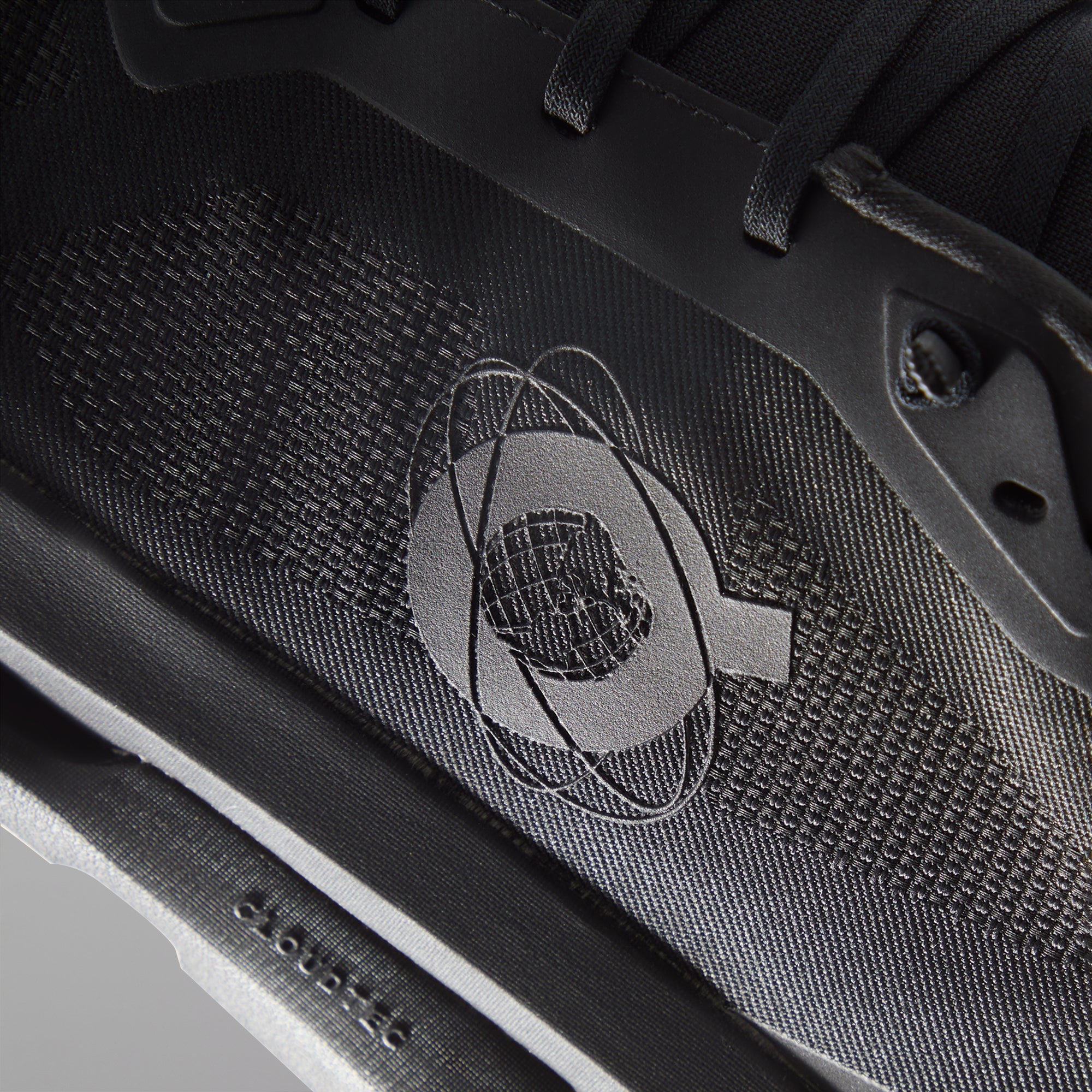 Kith for On Cloudzone - Black