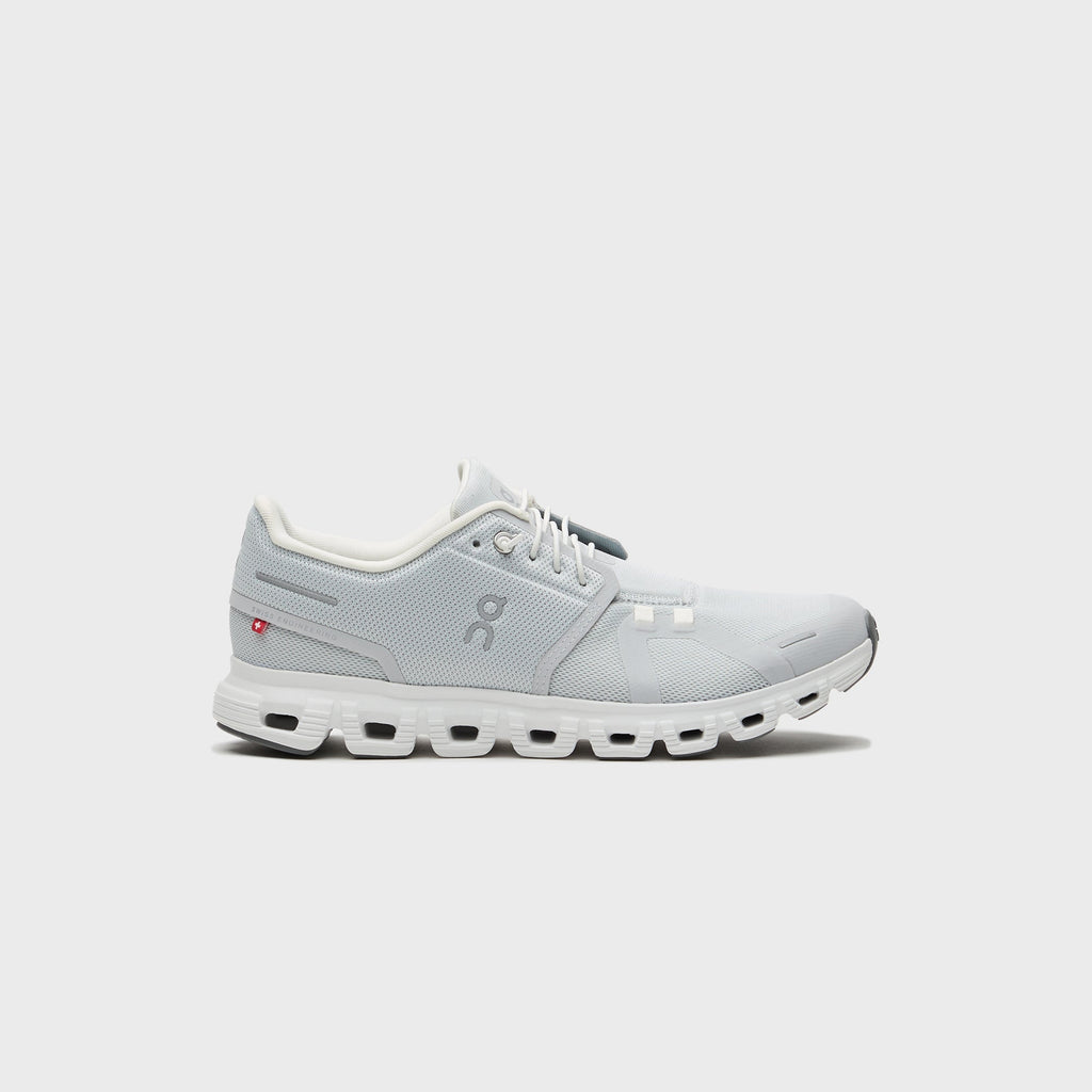 On Running WMNS Cloud 6 - Glacier / White