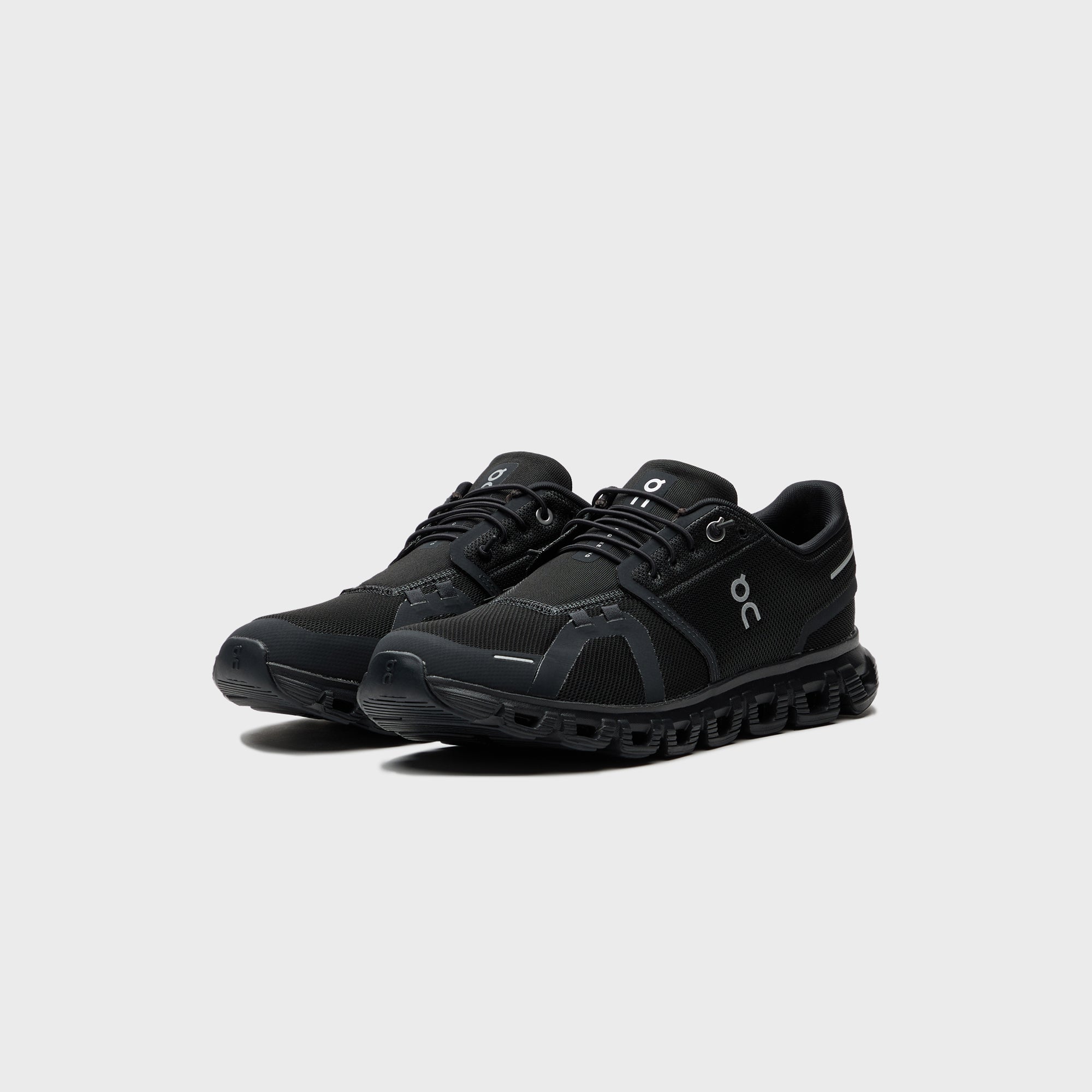 On Running WMNS Cloud 6 - Black