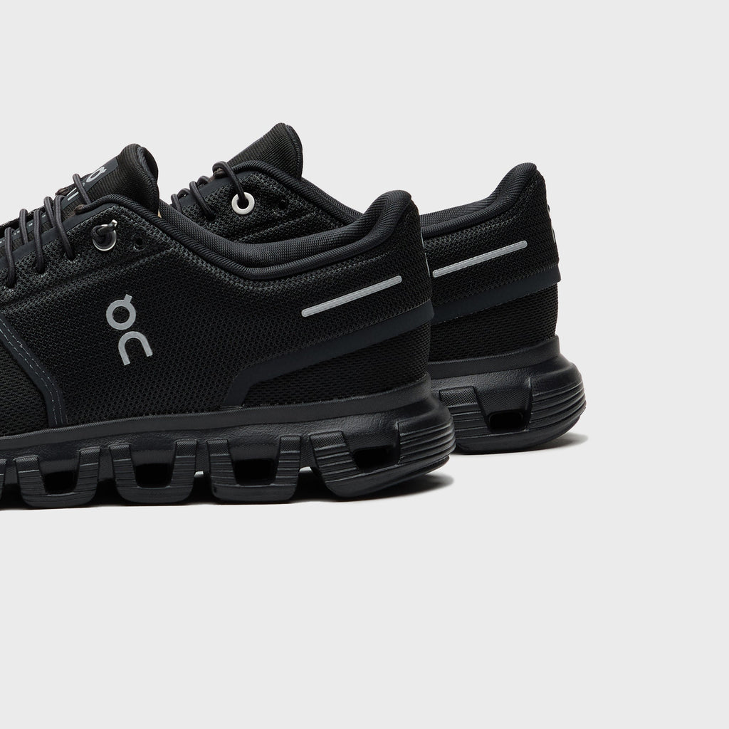 On Running WMNS Cloud 6 - Black