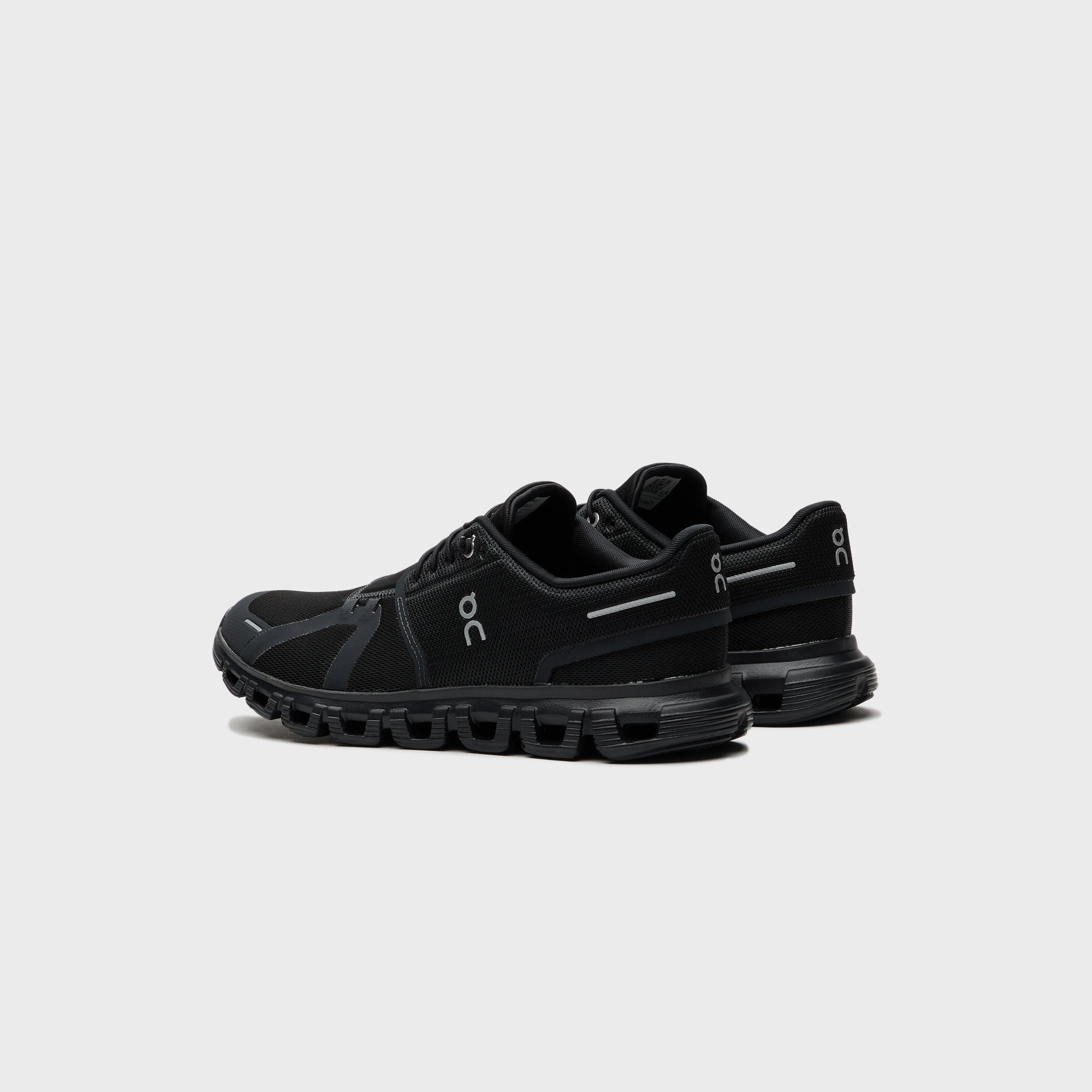 On Running WMNS Cloud 6 - Black