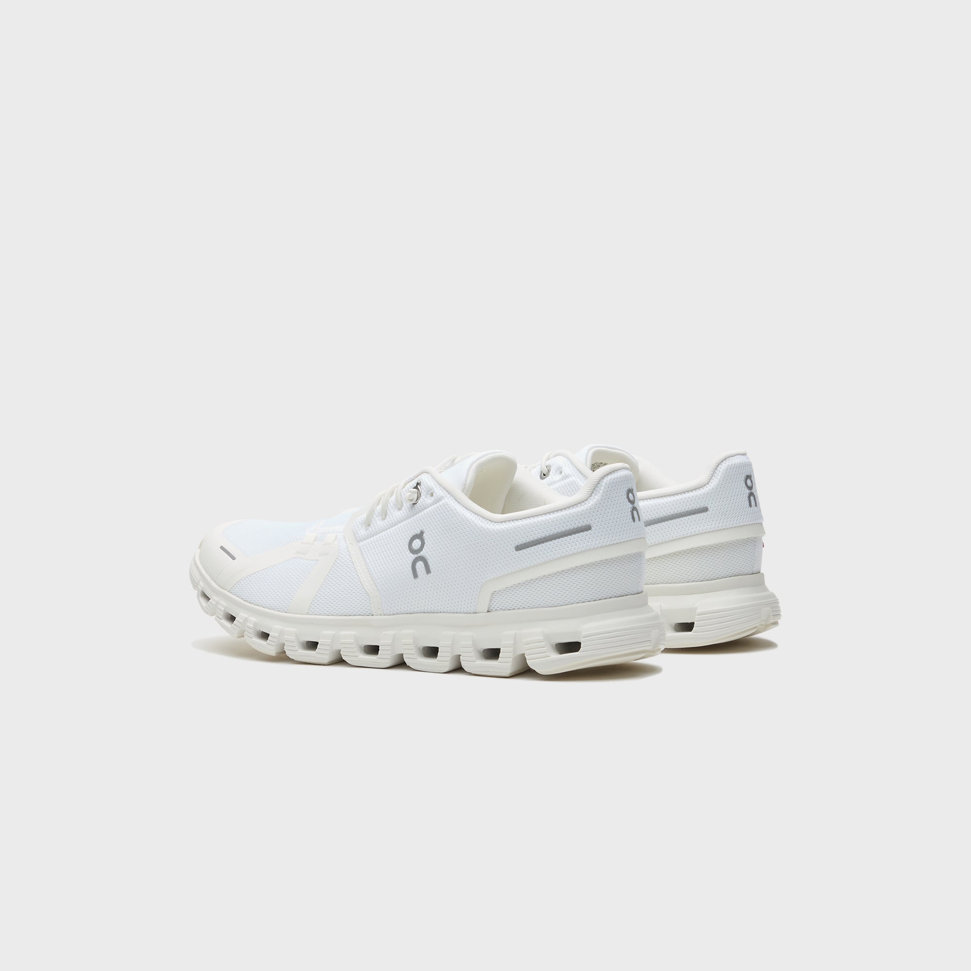 On Running WMNS Cloud 6 - White