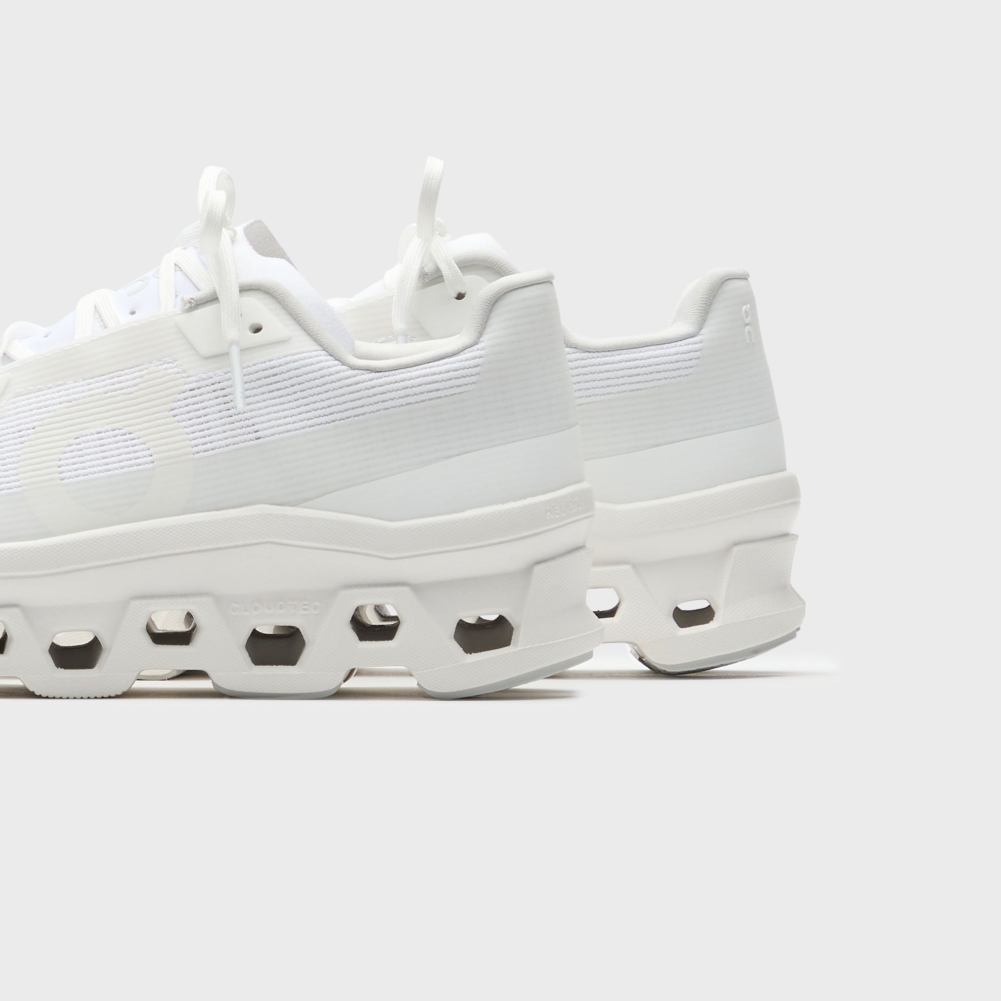 On Running WMNS Cloudmonster - Void White