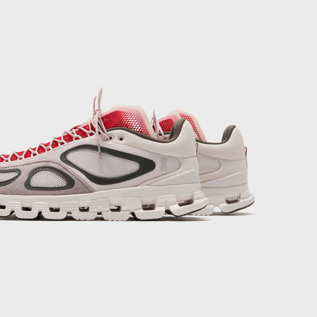 On Running x FKA Twigs WMNS Cloud X - Lily