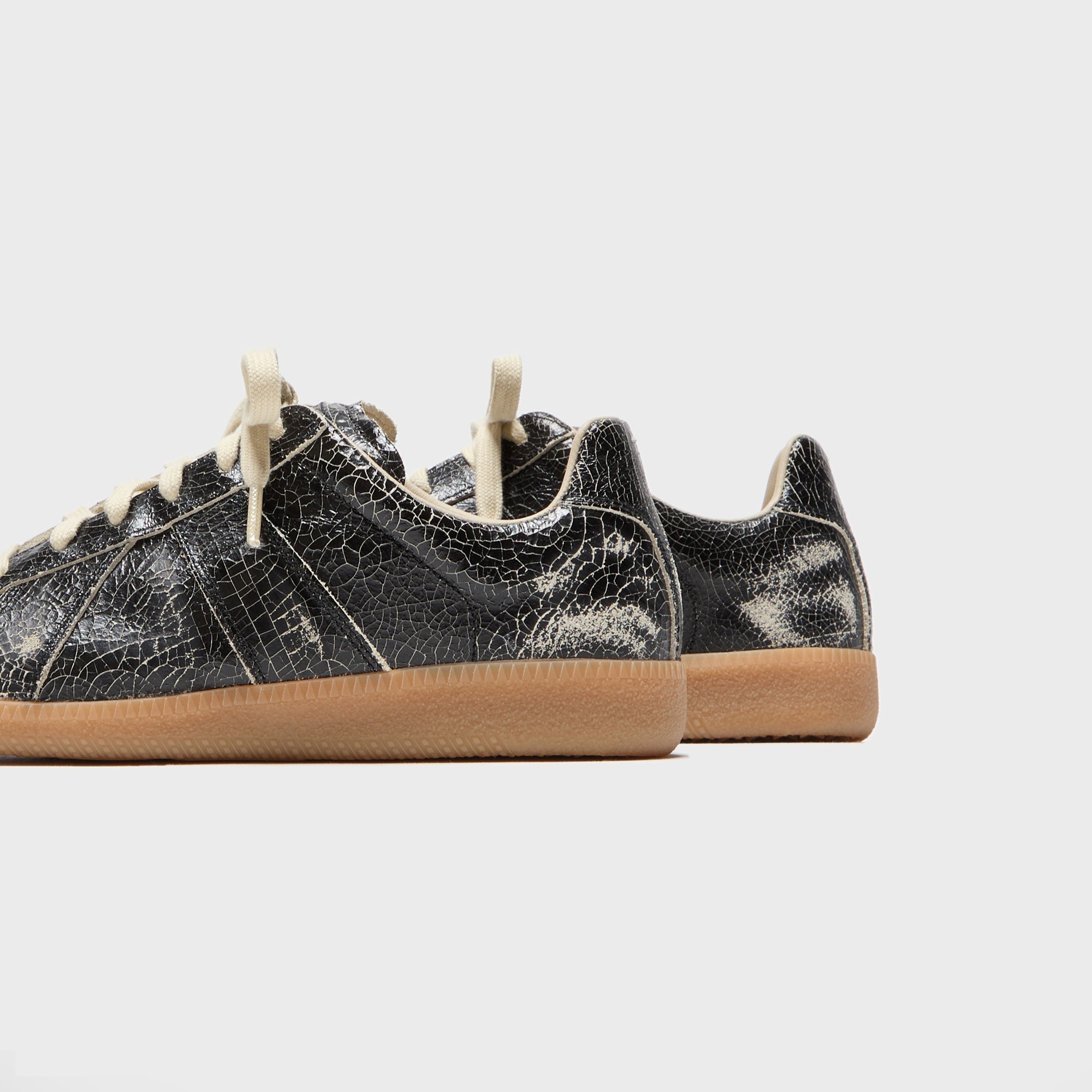 Maison Margiela Replica Sneaker - Crack Leather / Black / White