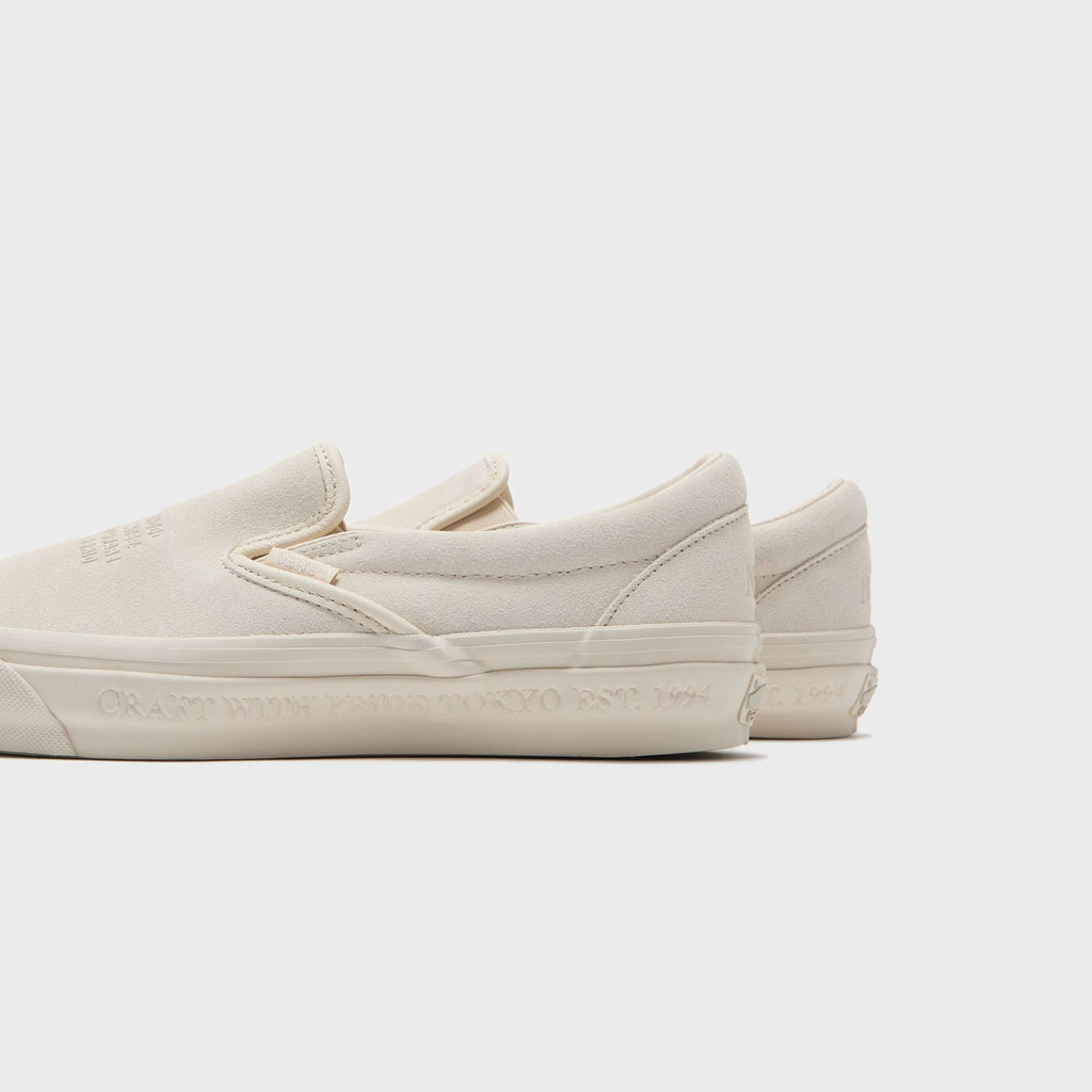VANS x Neighborhood OTW Classic Slip-On 98 Sneaker - Natural