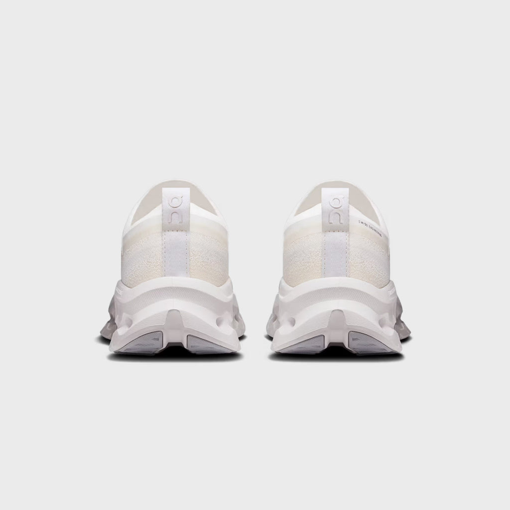 On Running WMNS Cloudtilt Moon - White / Frost